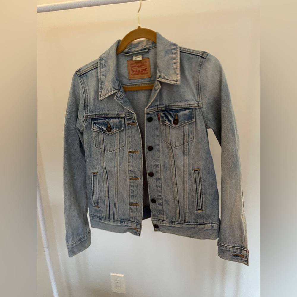 Levi’s jean jacket